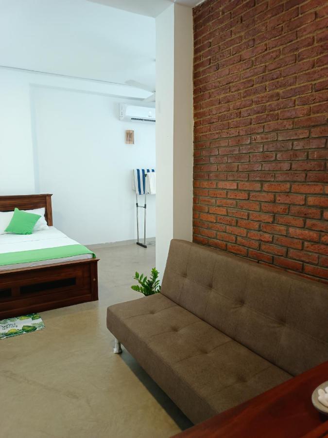 Lily Holiday Apartments Hikkaduwa Cameră foto